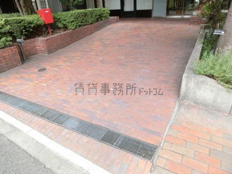 正面玄関