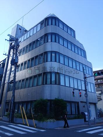 トードーインターナショナルビルの外観写真