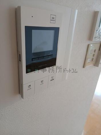 モニターつきインターフォン