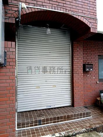 正面玄関