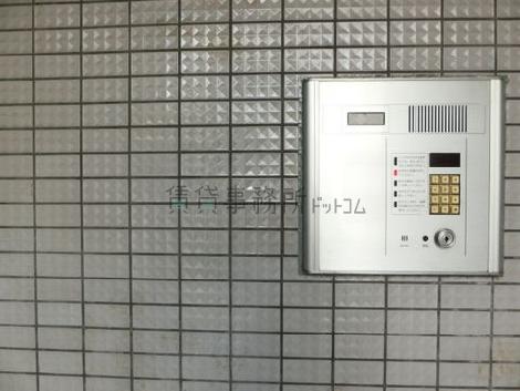 オートロック採用
