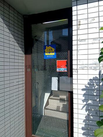 正面玄関
