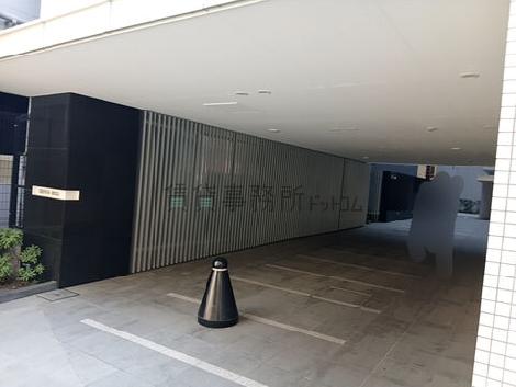 正面玄関