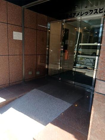 正面玄関
