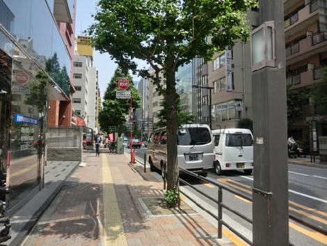 歩道が確保され安全です
