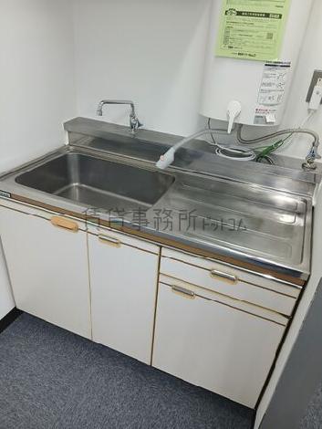 松本銀座ビルの給湯室