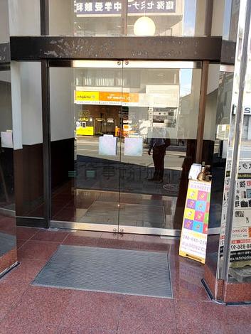 正面玄関