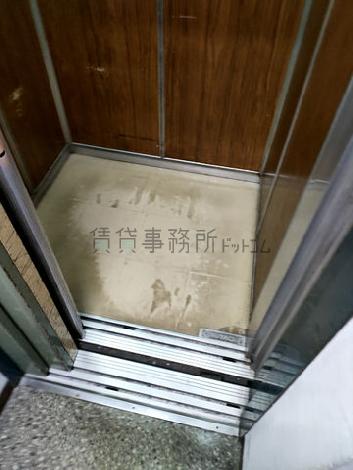 エレベーター