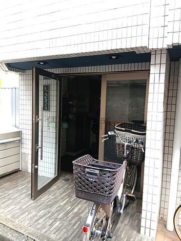 正面玄関
