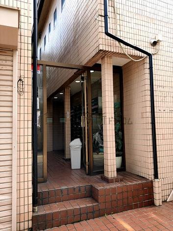 正面玄関
