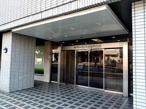 正面玄関