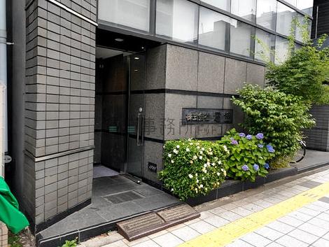 正面玄関
