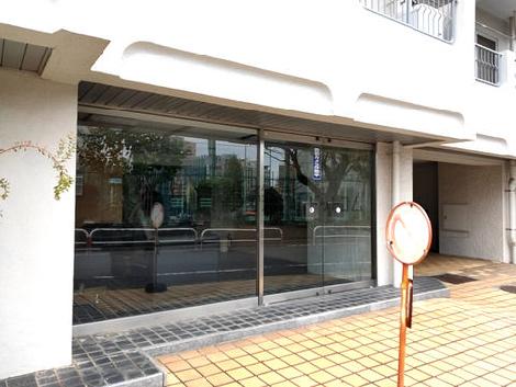 正面玄関