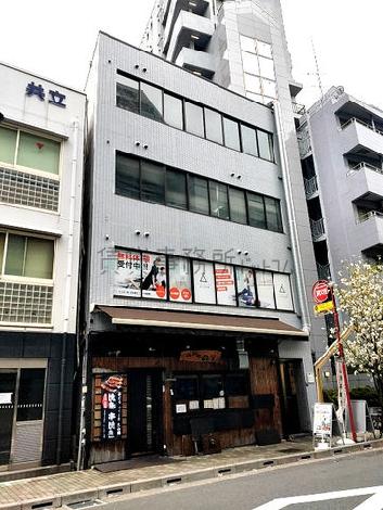 穴原ビルの外観写真
