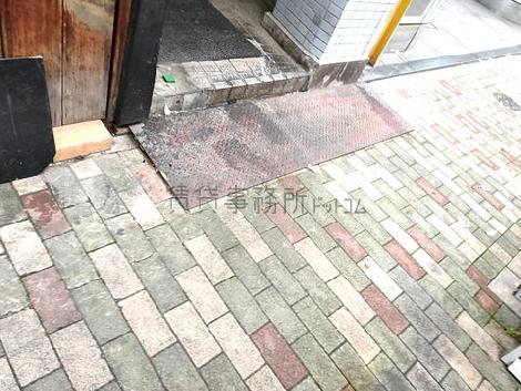 正面玄関