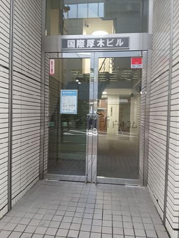 正面玄関