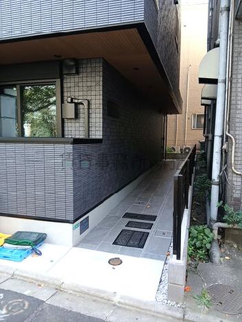 正面玄関