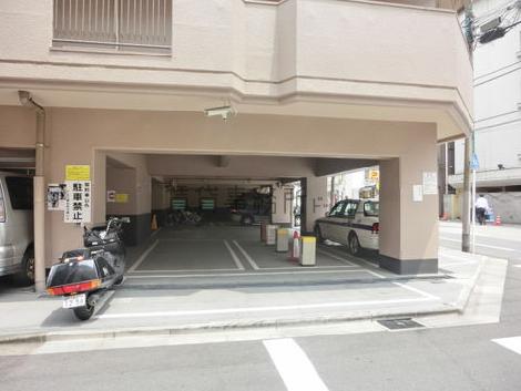 契約者様用の駐車場です