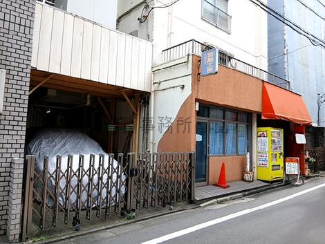 正面玄関