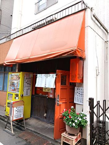 正面玄関