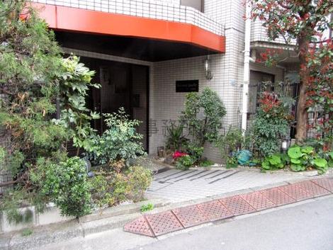 正面玄関