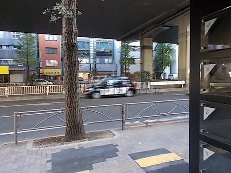 正面玄関