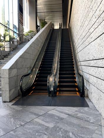 エスカレーター