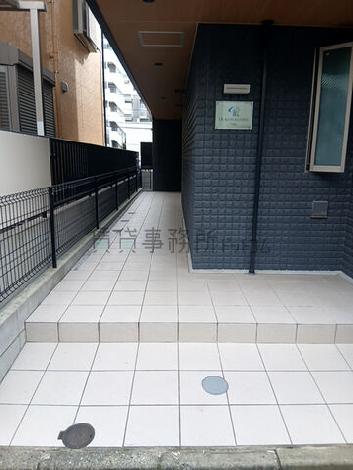 正面玄関