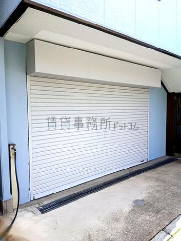 正面玄関