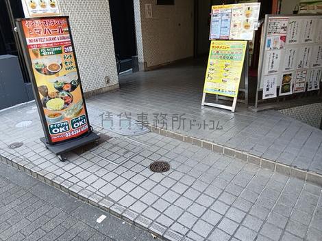 正面玄関