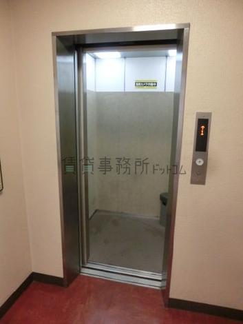 エレベーター