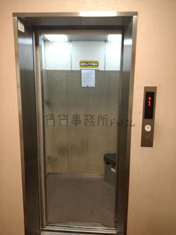 エレベーター