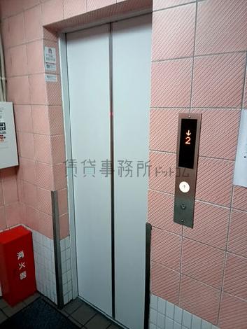 エレベーター