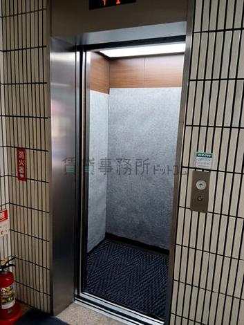 エレベーター