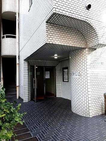 正面玄関