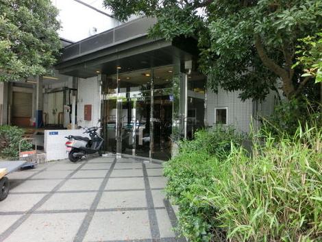 正面玄関