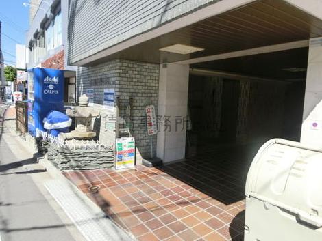 正面玄関