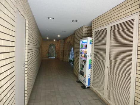 正面玄関