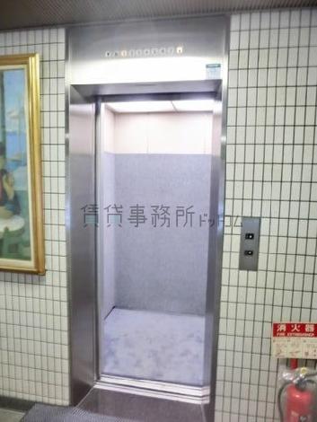 エレベーター