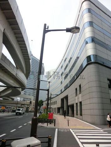 富ヶ谷方面からも見応えがあります