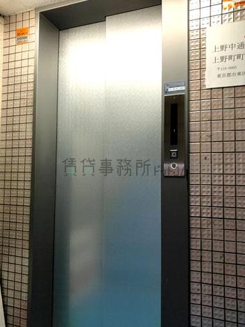 エレベーター
