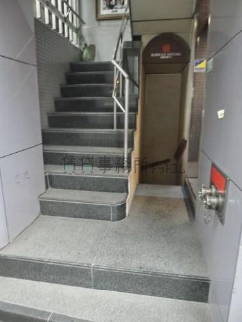 外階段です