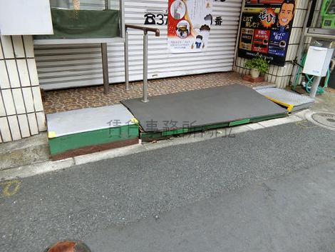 正面玄関