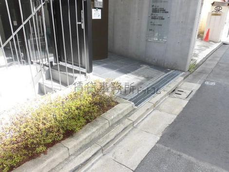 正面玄関