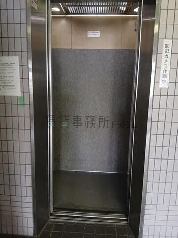 エレベーター