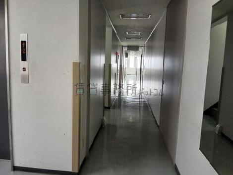 二俣川257ビルの廊下