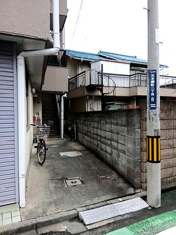 正面玄関