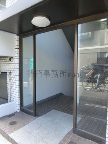 正面玄関