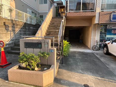 正面玄関