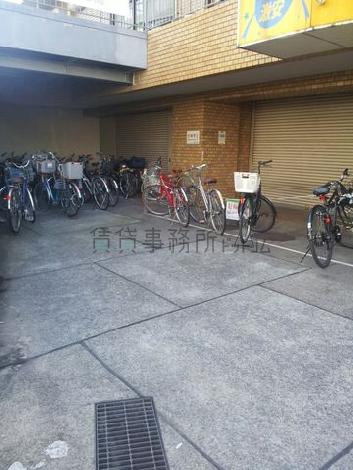 自転車の駐輪スペース